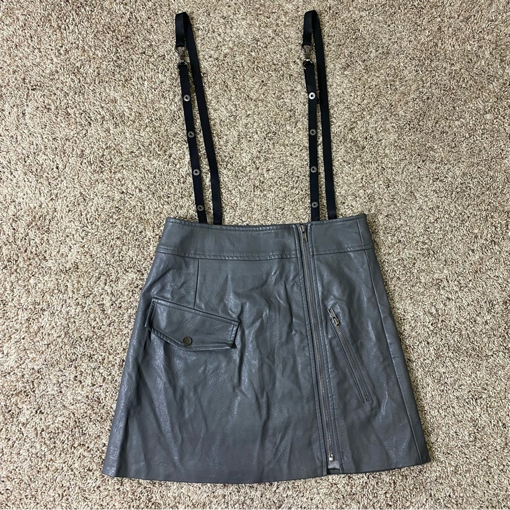 SEEK The Label Ladies Size Small Faux Leather Gray Skirt